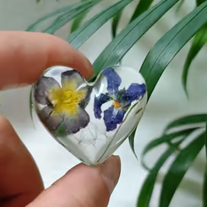 Brosa  Inimă Poetică. 